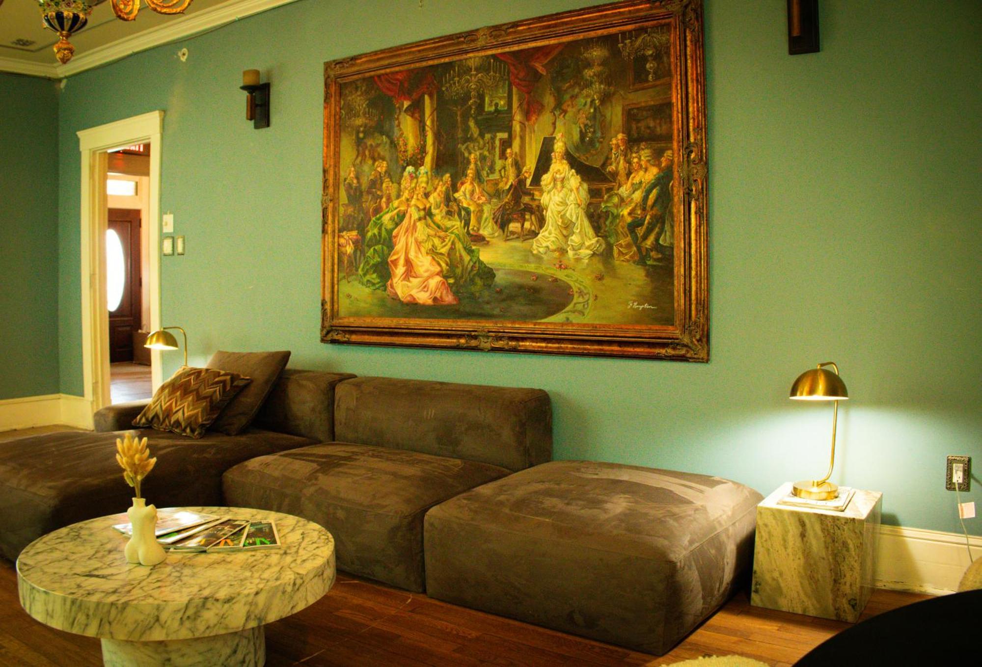 Chateau Starry Night Hotel Connellsville